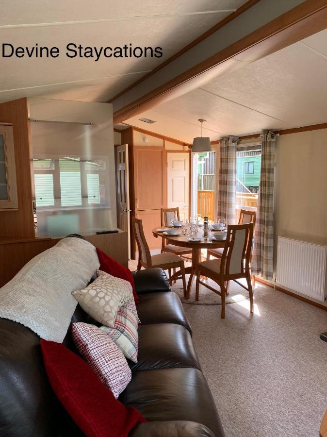 Devine Staycations At 38 Riverside Hawick Buitenkant foto